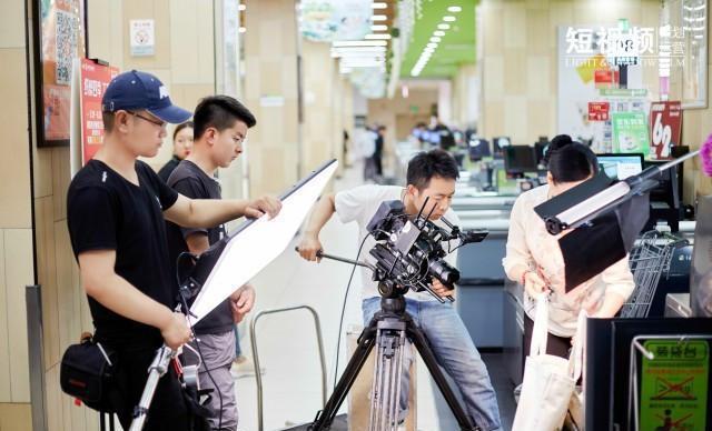 大數(shù)據(jù)與微營銷時代 如何打造企業(yè)的動態(tài)名片——攝像及制作服務指南